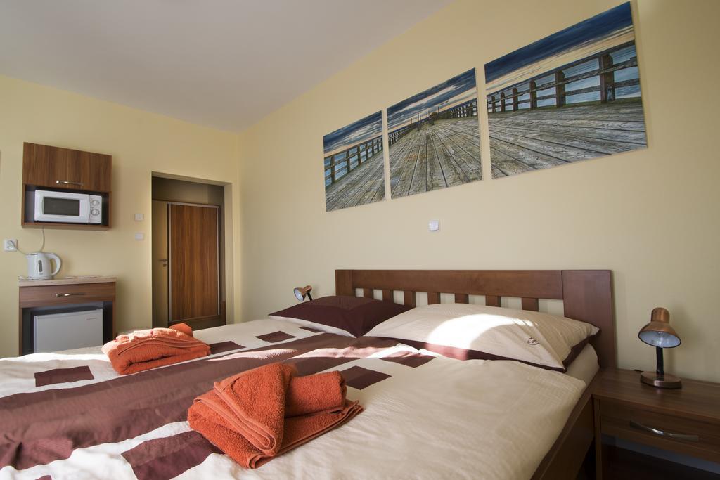 Penzion Admiral Třeboň Chambre photo