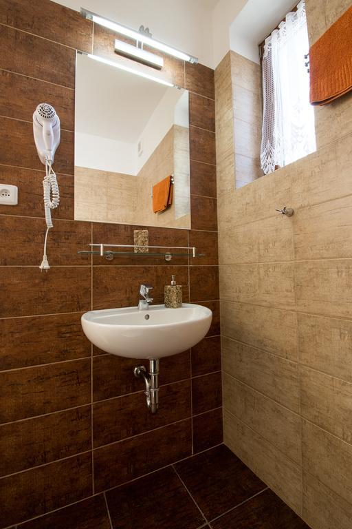 Penzion Admiral Třeboň Chambre photo